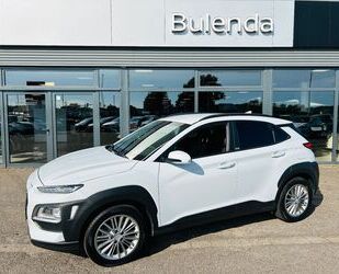 Hyundai Hyundai Kona YES! Plus 2WD NAVI AWR HUD Gebrauchtwagen