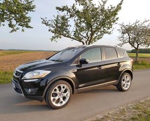 Ford Ford Kuga 2,0 TDCi 2x4 Titanium | Panorama | 1. Ha Gebrauchtwagen