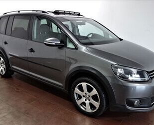 VW Volkswagen CrossTouran 1.6 TDI Panorama/Klima/6-Ga Gebrauchtwagen