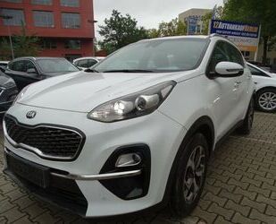 Kia Kia Sportage 1.6 Vision 4WD Automatik Komfort Pake Gebrauchtwagen