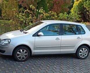 VW Volkswagen Polo 1.2 44kW Trendline 1. Hand TÜV 11/ Gebrauchtwagen