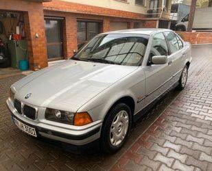 BMW BMW 318 i Gebrauchtwagen