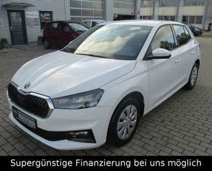 Skoda Skoda Fabia Ambition,1-HAND,GARANTIE,KLIMA,BLUETOO Gebrauchtwagen