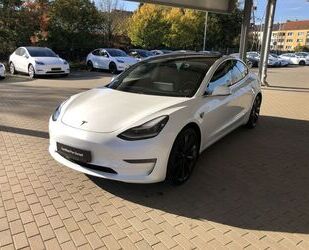 Tesla Tesla Model 3 Performance Gebrauchtwagen