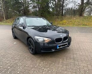 BMW BMW 120d Lim. 5-trg. /Automatik/Leder/Schiebedach Gebrauchtwagen