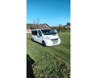 Opel Opel Vivaro Bus L2 9Sitzer Heckklappe Gebrauchtwagen