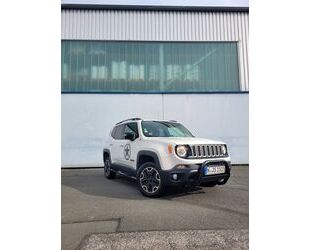 Jeep Jeep Renegade 2.0 MultiJet 125kW Trailhawk Allrad. Gebrauchtwagen