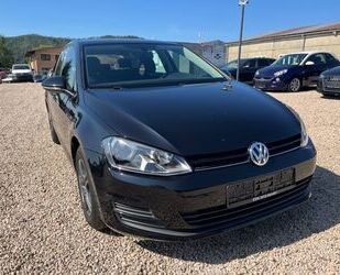 VW Volkswagen Golf VII Lim. Trendline*SH*Klima Gebrauchtwagen