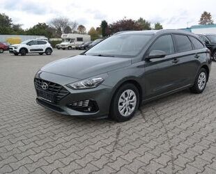 Hyundai Hyundai i30 1.0 T-GDI Select Kamera Carplay SHZ PD Gebrauchtwagen