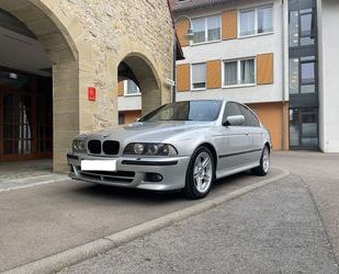 BMW BMW 525i / M - Paket / GEPFLEGT! Gebrauchtwagen