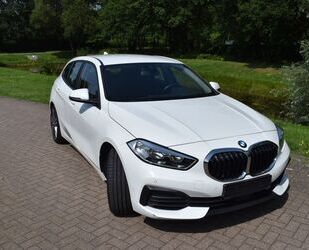 BMW BMW 118 Baureihe 1 Lim. 118 i Navi/ PDC/Klima/Spur Gebrauchtwagen