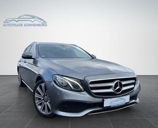 Mercedes-Benz Mercedes-Benz E 220 T d 4Matic/KAMERA/LED/NAVI/AHK Gebrauchtwagen