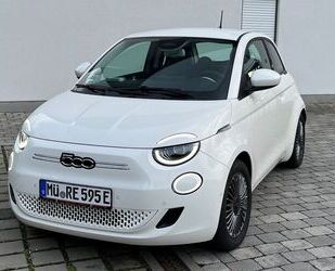 Fiat Fiat 500e (3+1) 42 kWh Icon Gebrauchtwagen