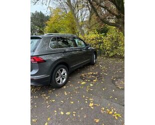 VW Volkswagen Tiguan 2.0 TDI SCR DSG Highline Highlin Gebrauchtwagen