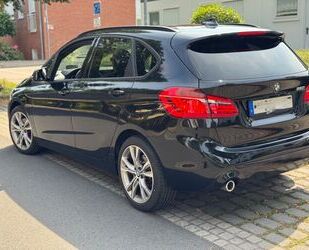 BMW BMW 220 Active Tourer 220i Steptronic DCT Sport .. Gebrauchtwagen