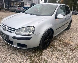 VW Volkswagen Golf 1.6 FSI Individual Automatik Leder Gebrauchtwagen