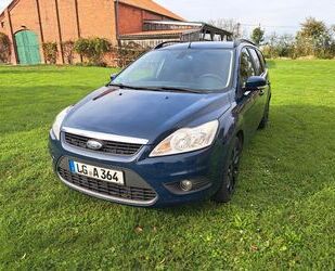 Ford Ford Focus 1,6 Ambiente Turnier Ambiente Gebrauchtwagen