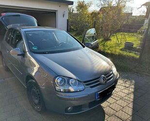 VW Volkswagen Golf V 1.6l, HU&Service NEU Gebrauchtwagen