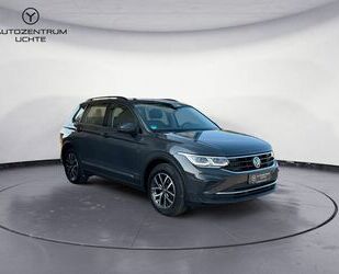 VW Volkswagen Tiguan Life /LED/ACC/NAVI/AHK/APP/LENKH Gebrauchtwagen