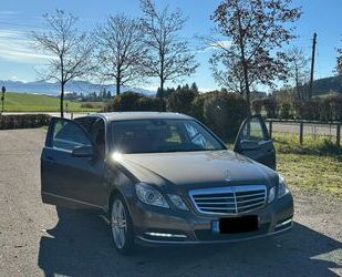 Mercedes-Benz Mercedes-Benz E 250 CDI 4MATIC BlueEFF. ELEGANCE A Gebrauchtwagen