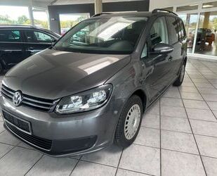 VW Volkswagen Touran Comfortline DSG Navi AZV Gebrauchtwagen