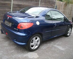 Peugeot Peugeot 206 Cabriolet CC Platinum 1,6 Leder Klima Gebrauchtwagen