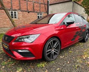 Seat Seat Leon ST Cupra 300 4Drive ABT*8FACH 19*FAST VO Gebrauchtwagen