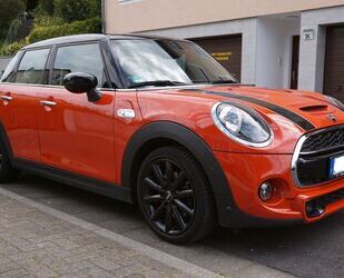 Mini MINI Ein echter Hingucker - sportlicher MINI Coope Gebrauchtwagen