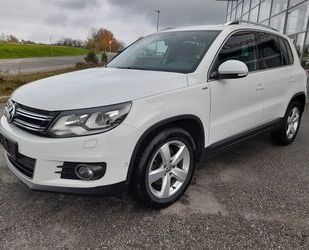 VW Volkswagen Tiguan 1.4 TSI XENON/PANO/SHZG/KLIMAAUT Gebrauchtwagen