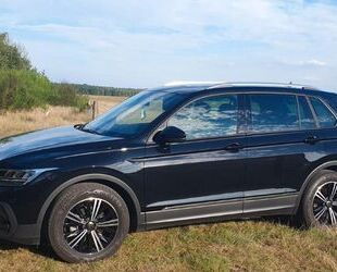 VW Volkswagen Tiguan 2.0 TDI SCR DSG ACTIVE ACTIVE Gebrauchtwagen