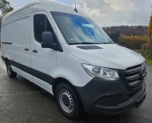 Mercedes-Benz Mercedes-Benz Sprinter 317 Kasten L2H2 Navi AHK Kl Gebrauchtwagen