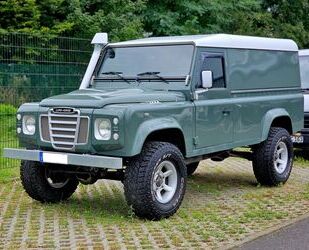 Land Rover Land Rover Defender Td4 2.2 4x4 Station Wagon Gebrauchtwagen