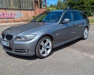 BMW BMW 335i xDrive Touring Gebrauchtwagen