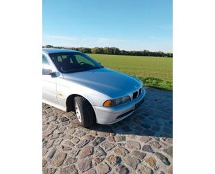 BMW BMW 520i Touring - Gebrauchtwagen