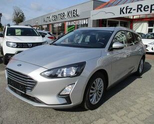 Ford Ford Focus Turnier 1.0 EcoBoost TITANIUM Gebrauchtwagen