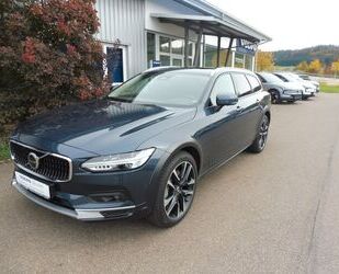 Volvo Volvo V90 B4 Cross Country Ultimate AWD Gebrauchtwagen