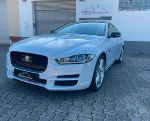 Jaguar Jaguar XE Portfolio R-Sport *NAVI*RFK*LED Gebrauchtwagen