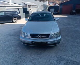 Opel Opel Omega 2.2 16V Elegance Gebrauchtwagen