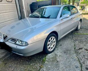 Alfa Romeo Alfa Romeo 166 3.0 24 v Vollaustattung Gebrauchtwagen