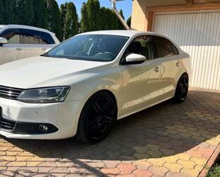 VW Volkswagen Jetta 1.4 TSI 90 kW DSG Highline Highli Gebrauchtwagen