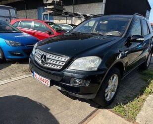 Mercedes-Benz Mercedes-Benz ML 280 CDI*TÜV4/25*LEDER*AUTOMATIK*S Gebrauchtwagen