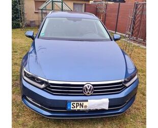 VW Volkswagen Passat Variant 2.0 TDI Highl. R-Line 4 Gebrauchtwagen