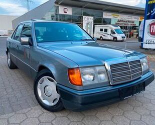 Mercedes-Benz Mercedes-Benz 230 ROSTFREI H-KENNZEICHEN TÜV NEU 1 Gebrauchtwagen