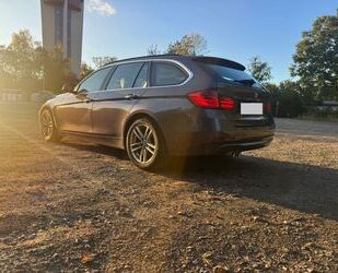 BMW BMW 330d Touring Luxury Line Automatik Luxury Line Gebrauchtwagen