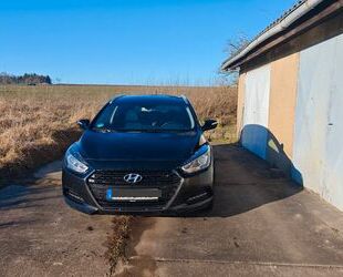 Hyundai Hyundai i40 1.6 GDI blue Trend Trend Gebrauchtwagen