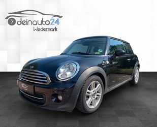 Mini MINI Mini Cooper 1.6 Automatik+Xenon+PDC+Navi Gebrauchtwagen