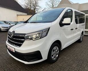 Renault Renault Trafic Combi L1H13,0 t Life 8 Sitze+Kam+T Gebrauchtwagen