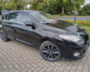 Renault Renault Megane Bose Edition ENERGY TCe 115 Start & Gebrauchtwagen