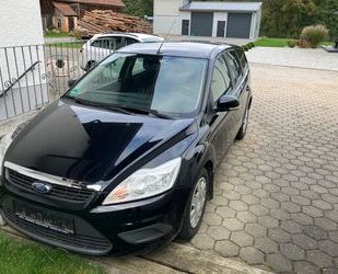 Ford Ford Focus 1,6 Style+ Turnier Style+ Gebrauchtwagen