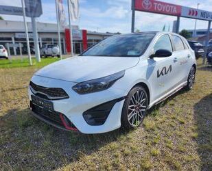 Kia Kia Ceed 1.6-T DCT GT. Komfort Glasdach. 204 PS Gebrauchtwagen